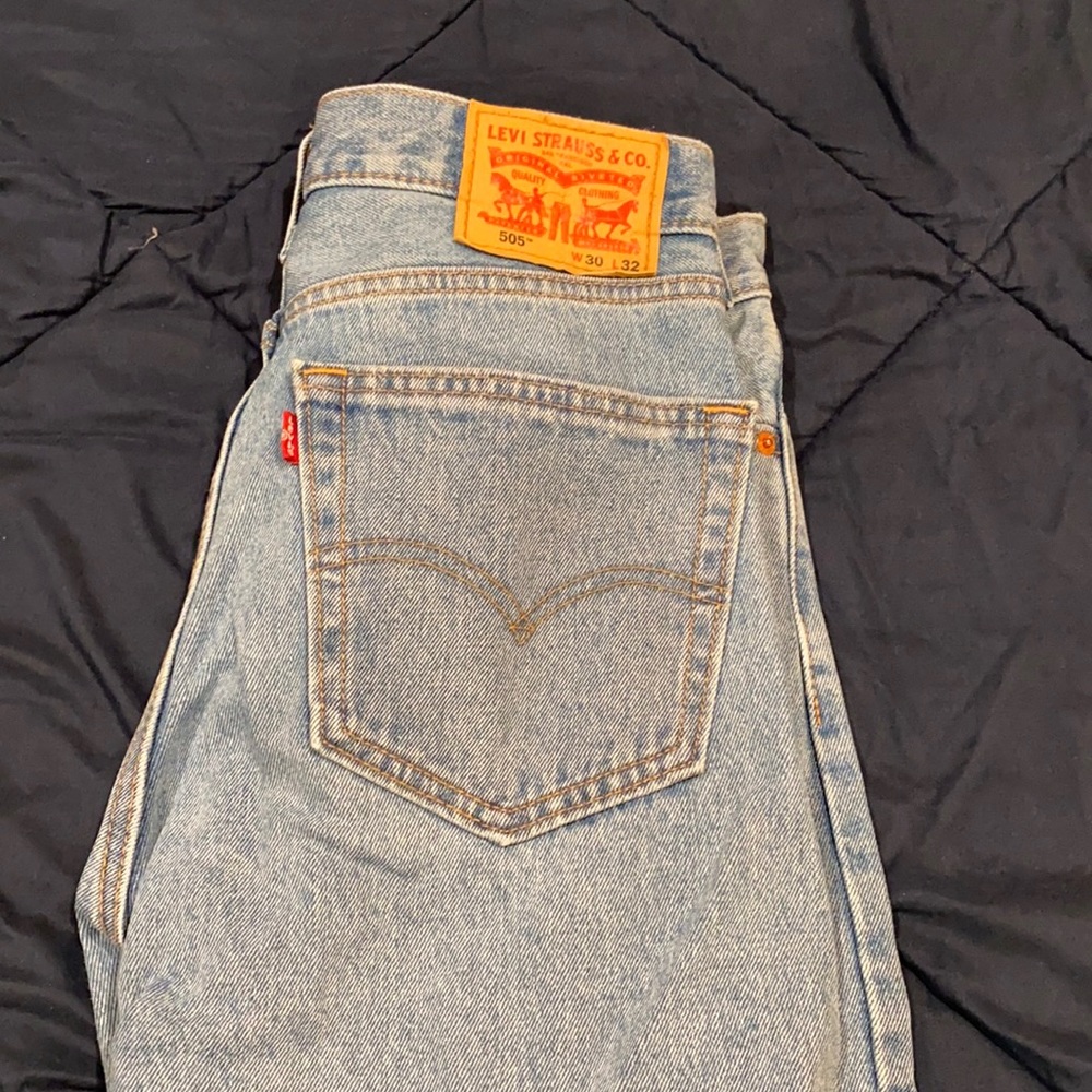 Levi 30x32